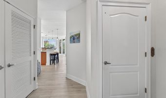 6428 SUNSET BAY Cir, Apollo Beach, FL 33572