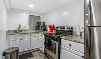 952 SHEPHERD ST NW # LOWER LEVEL, Washington, DC 20011