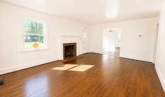 415 Academy St N, Ahoskie, NC 27910