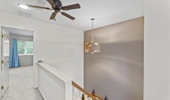 12 Boulevard Dr 21-130, Danbury, CT 06810