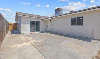 11456 Manzanita St, Armona, CA 93202