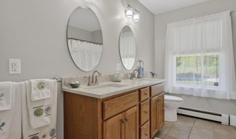 192 Depot Rd, Belgrade, ME 04917