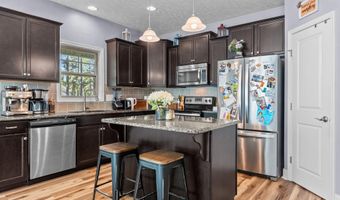 601 Wildwood Rd, Aberdeen, NC 28315
