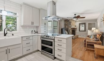 507 Phar Lap Ln, Bahama, NC 27503
