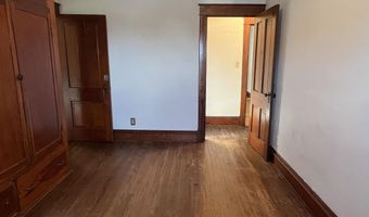 325 S Main St, Albia, IA 52531