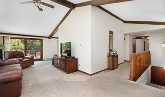 59 Lakewood Dr, Narragansett, RI 02882