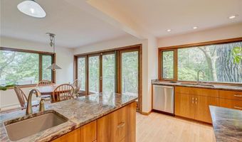 15511 Afton Hills Dr S, Afton, MN 55001