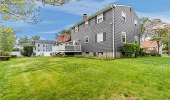 1 Leahy St, East Providence, RI 02916