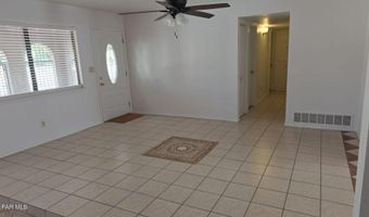 316 S Sixth St, Anthony, TX 79821