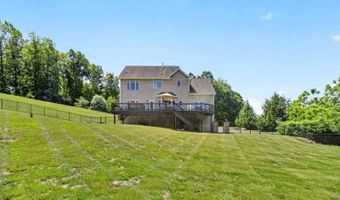 3 Walnut Trl, Andover, NJ 07860