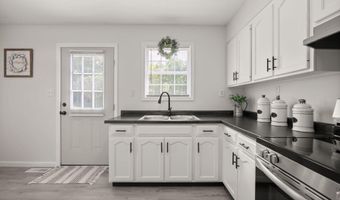 200 Welchburg Estates Rd, Annville, KY 40402