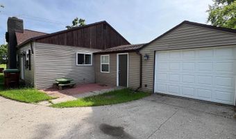 1302 Barnes St, Albion, MI 49224
