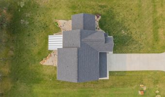 3228 Pender, Adrian, MI 49221