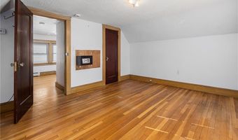 131 Blackamore Ave, Cranston, RI 02910