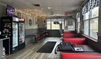 270 West St, Bolton, CT 06043