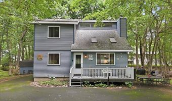 15 Masters Trl, Albrightsville, PA 18210