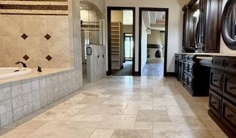 2116 Westridge Rd, Carlsbad, NM 88220