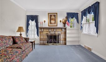 2848 Anderson Dr, Allison Park, PA 15101