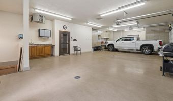N3040 STEEPLE Drive, Appleton, WI 54913