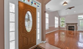 21 Hingham Ln, Barnegat, NJ 08005