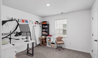 1242 Kilead Ct, Boiling Springs, SC 29316