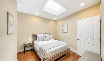 1505 SPRING Pl NW, Washington, DC 20010