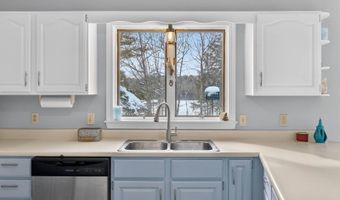 87 Maple Ridge Dr, Monmouth, ME 04259