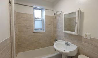 573 AVENUE E 3, Bayonne, NJ 07002