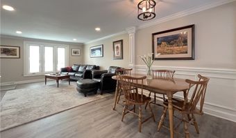 5 The Courtyards, Amherst, NY 14221