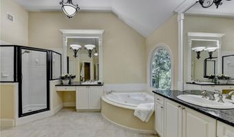 1050 Beacon Hill Xing, Alpharetta, GA 30005