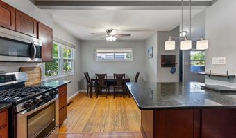 110 Pennsylvania Ave, Absecon, NJ 08201