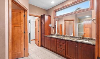 1892 N SUNRISE Ln, Appleton, WI 54913