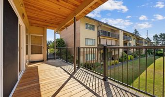 1400 SE LAVA Dr 6, Milwaukie, OR 97222