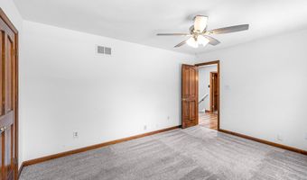 176 S Ravenwood, Hainesport, NJ 08210