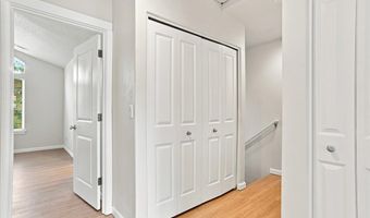 16244 SW GAGE Ln, Beaverton, OR 97006