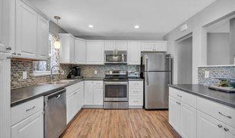 6 Reno Ct, Barnegat, NJ 08005