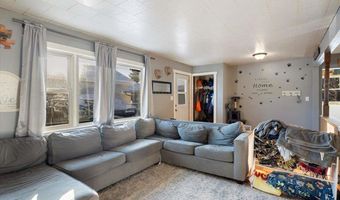 24 Fern Ct, Babbitt, MN 55706