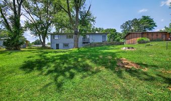 234 St Marys Dr, Ballwin, MO 63021