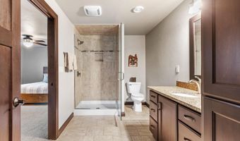 6600 N KUREY Dr, Appleton, WI 54913