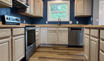 82 PEPPERDINE Dr, Fairbanks, AK 99709