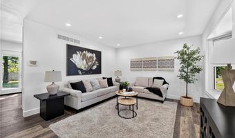 3878 Crystal Wood Dr, Arnold, MO 63010