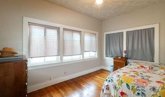 703 Jersey St, Baldwin City, KS 66006
