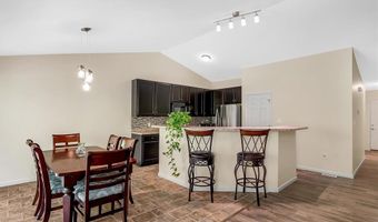 1109 Foxwood Estates Dr, Arnold, MO 63010