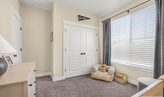2896 N Curlew Dr, Ammon, ID 83401