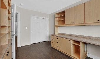 10210 Juniper Creek Ln, Las Vegas, NV 89145