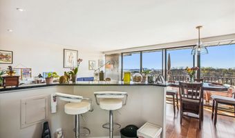 1510 12TH St N Ph5, Arlington, VA 22209