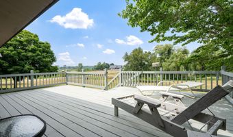 7290 Wingeier Ave SE, Alto, MI 49302