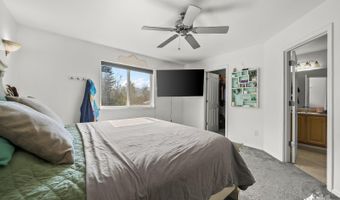8688 Little Brook Cir, Anchorage, AK 99507