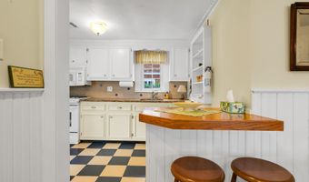 202 Lake Ave, Bay Head, NJ 08742