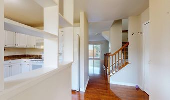 3024 Bolgos Cir, Ann Arbor, MI 48105